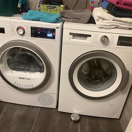 Schoenes Zimmer In Zentraler Lage Ulm Exteriör bild