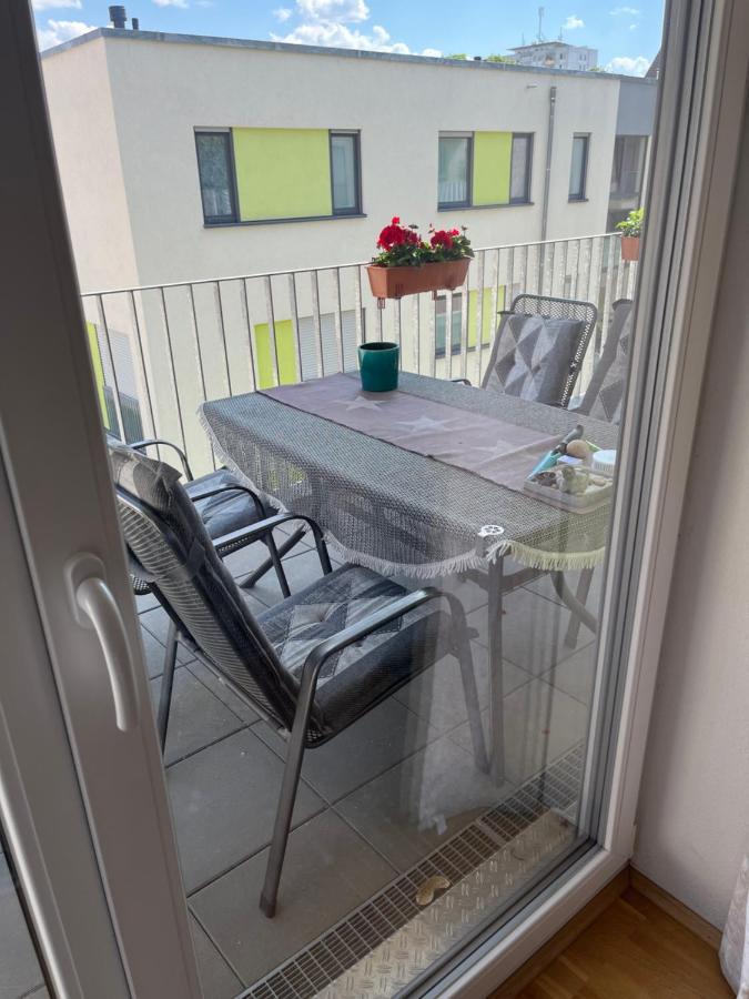 Schoenes Zimmer In Zentraler Lage Ulm Exteriör bild
